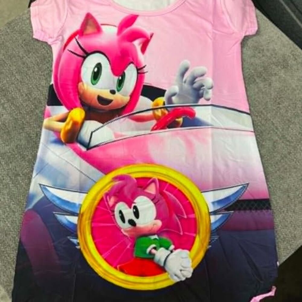 New Sonic the Hedge Hog Sleep dress size 6-7 YEARS